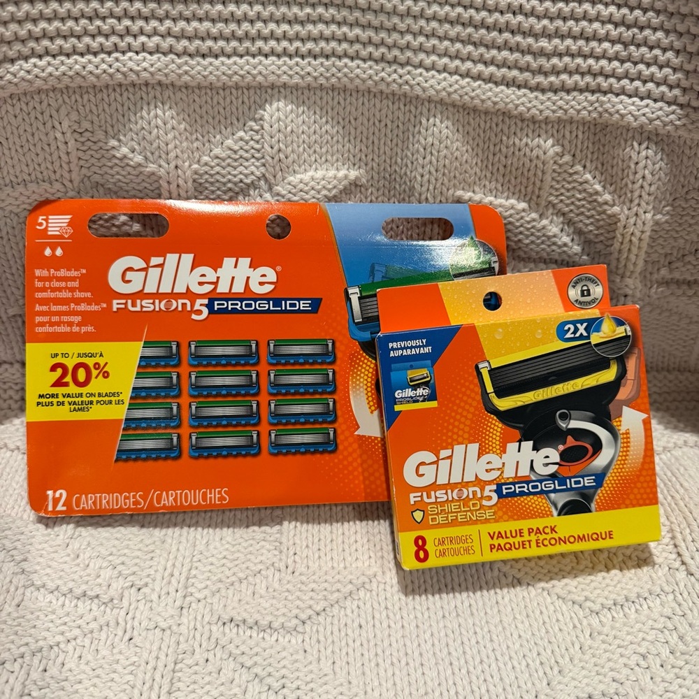 Gillette Fusion5 ProGlide Razor Cartridges - Orange and Blue